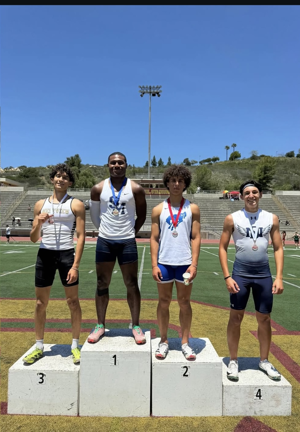 300m hurdles podium